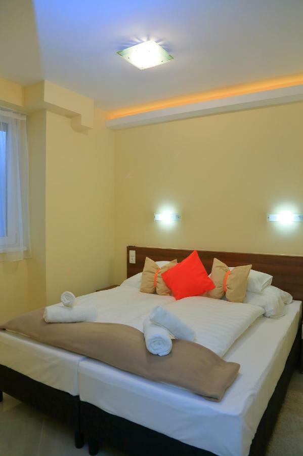 Mária Apartman Pécs Exterior foto