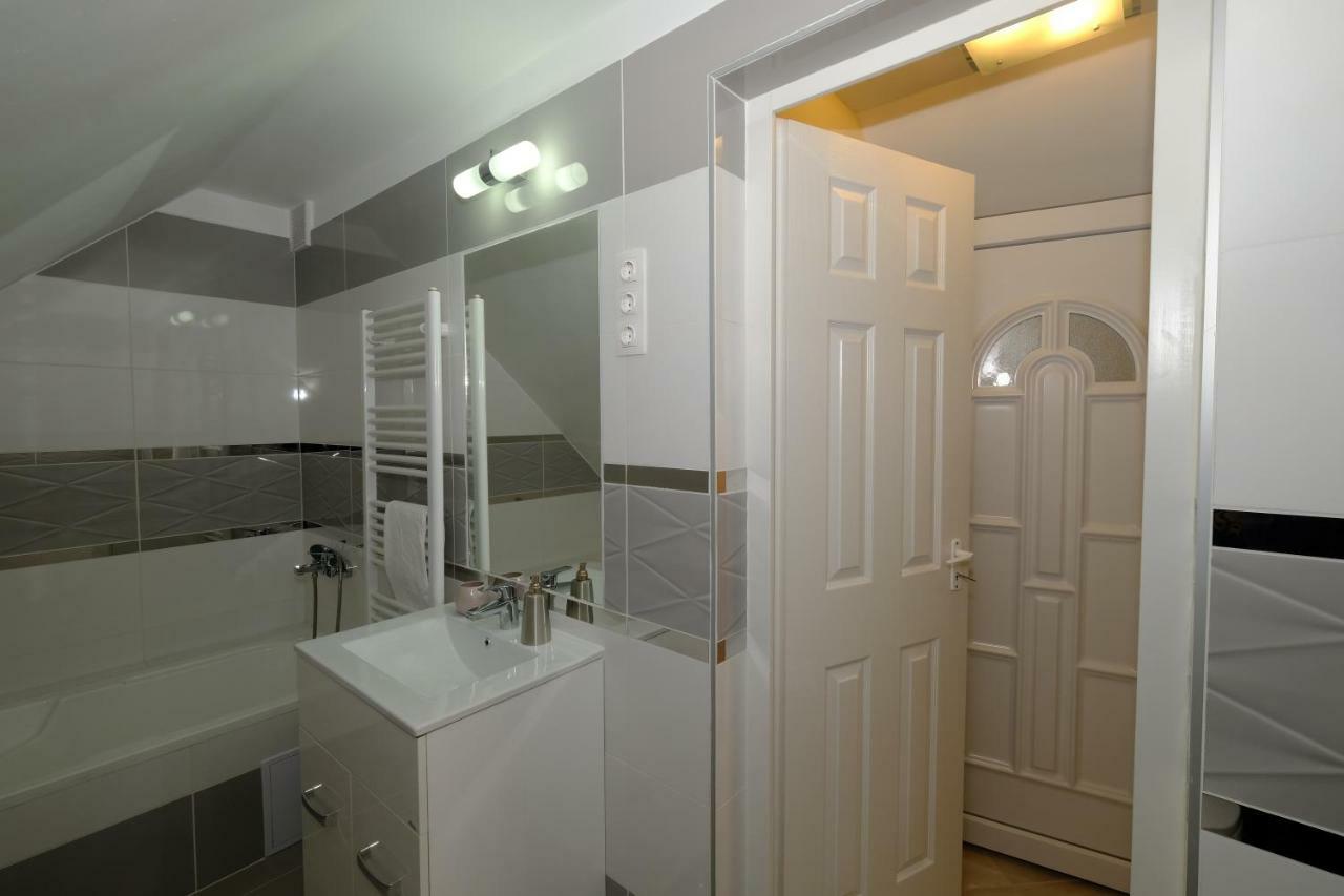 Mária Apartman Pécs Exterior foto